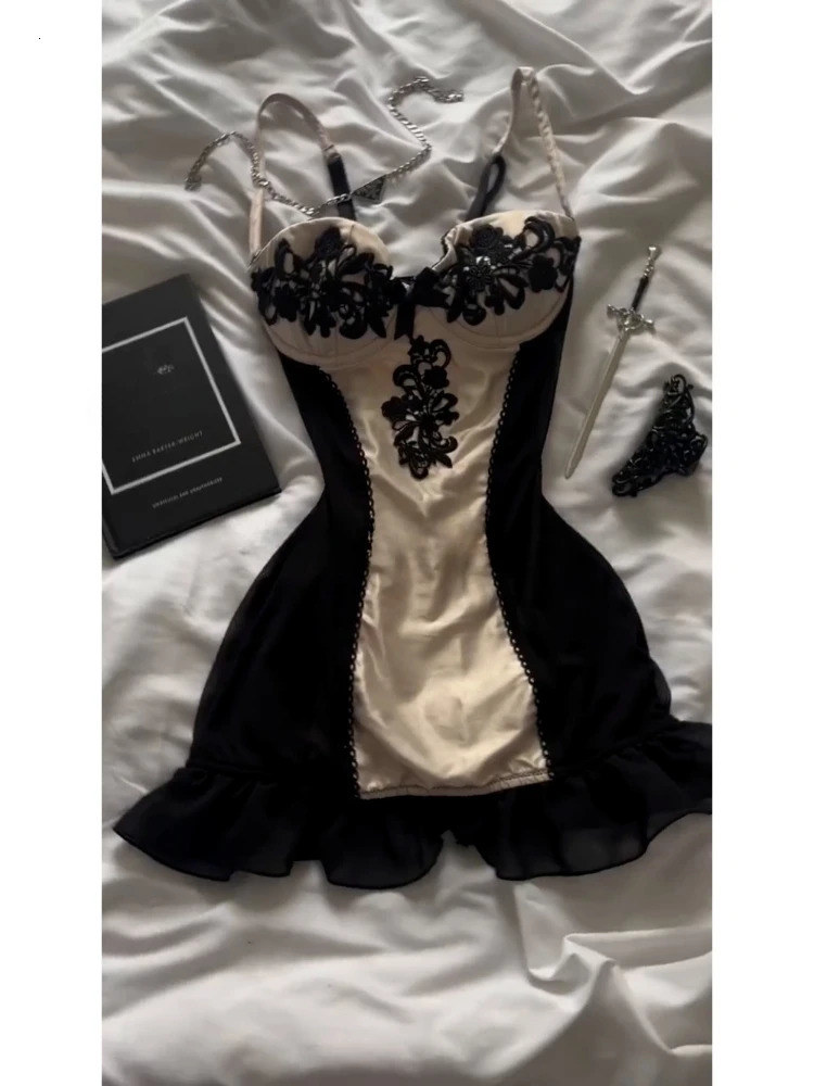 French Sexy Lace Spliced Camisole Dress Summer Vintage Slim Party Short Dresses Woman Korea Chic Patchwork Y2k Outfits 260114