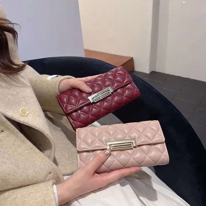 High-Quality Ladies long Luxury Fashion quilted European and American minimalist bifold wallet Multi-functional clutch purse Multi-card holder Designe - view 6