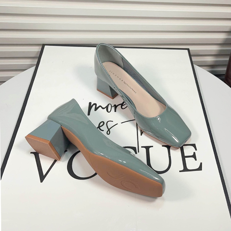 Women 4cm High Heels Pumps Lady Block Low Heel Shallow Square Toe Glossy Patent Leather Blue Green Nude Classic Office Shoes 240701