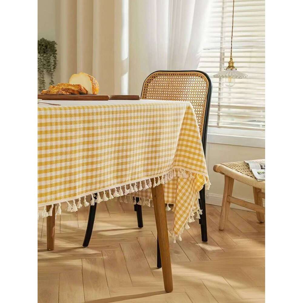 European Style Fresh Checkered Tablecloth For Kitchen, Wedding, And Holiday Dining Table Decoration