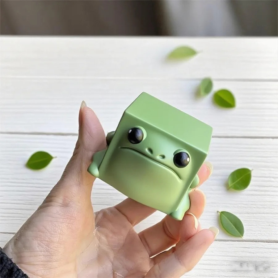 Resin Square Frog Statue Decoration Cute Desktop Suitable As A Durable Animal Gift for Enthusiasts 260114