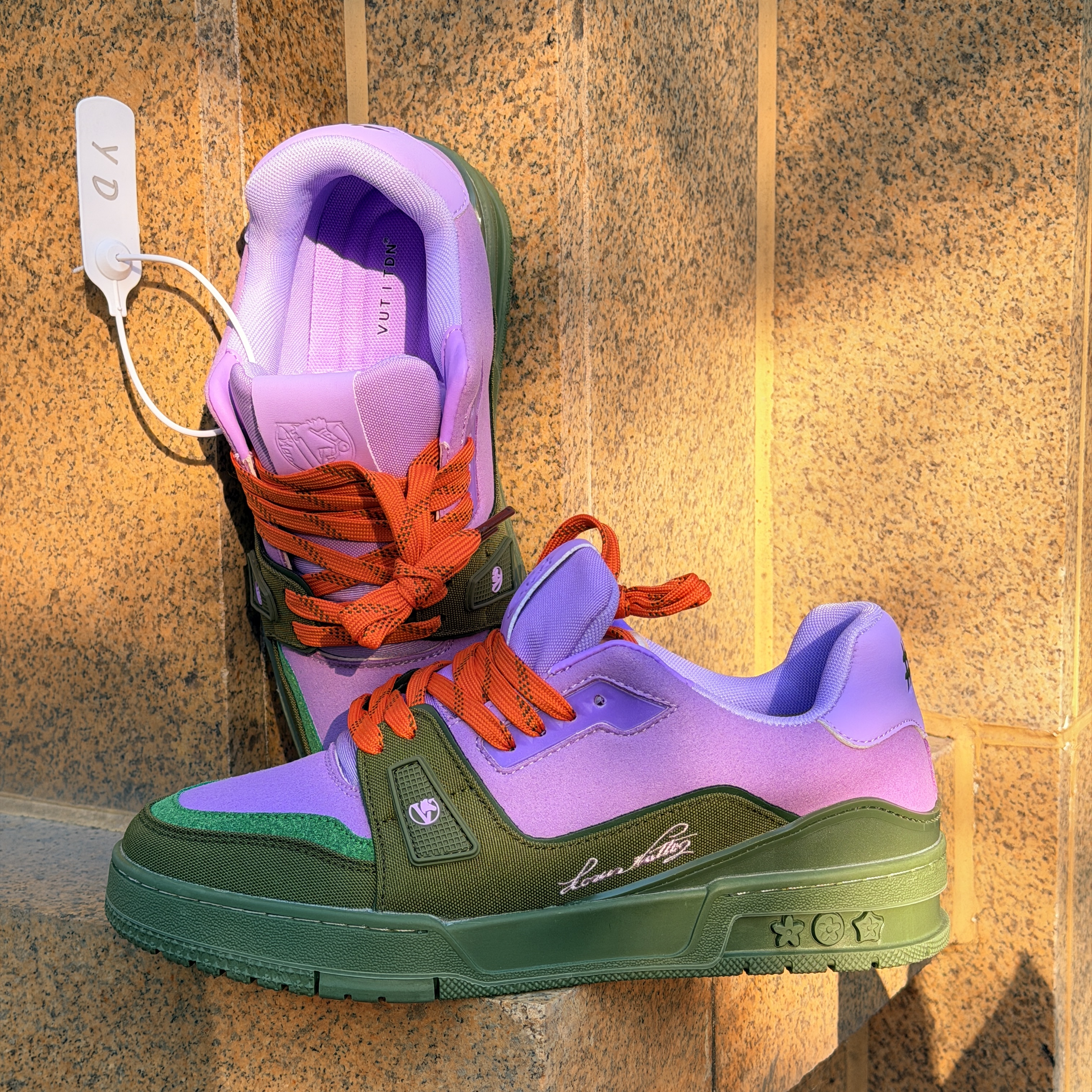 Free delivery Casual Shoes Fashionable summer breathable board shoes casual shoes anti slip flat shoes