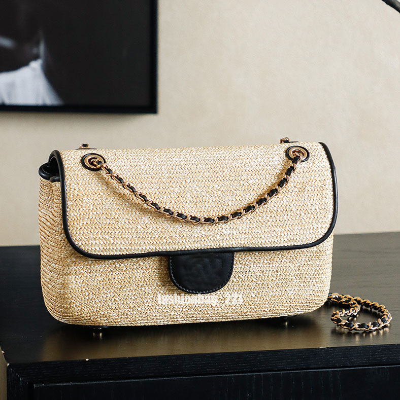 Designer Bag Classic Quilted Straw Shoulder Bag Raffia Flap Purse Chain Strap Handbag Natural Wheat Straw Purse for Evening Party Dinner Wedding 30cm