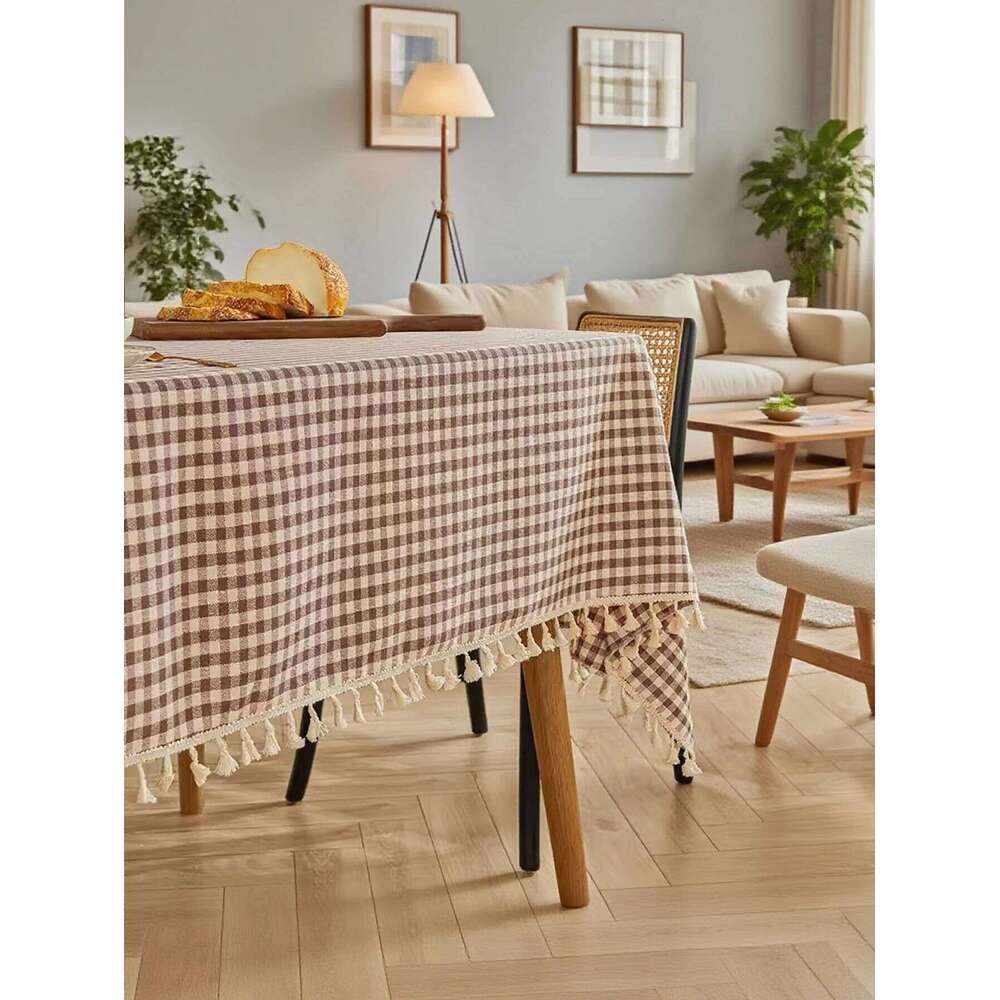 European Style Fresh Checkered Tablecloth For Kitchen, Wedding, And Holiday Dining Table Decoration