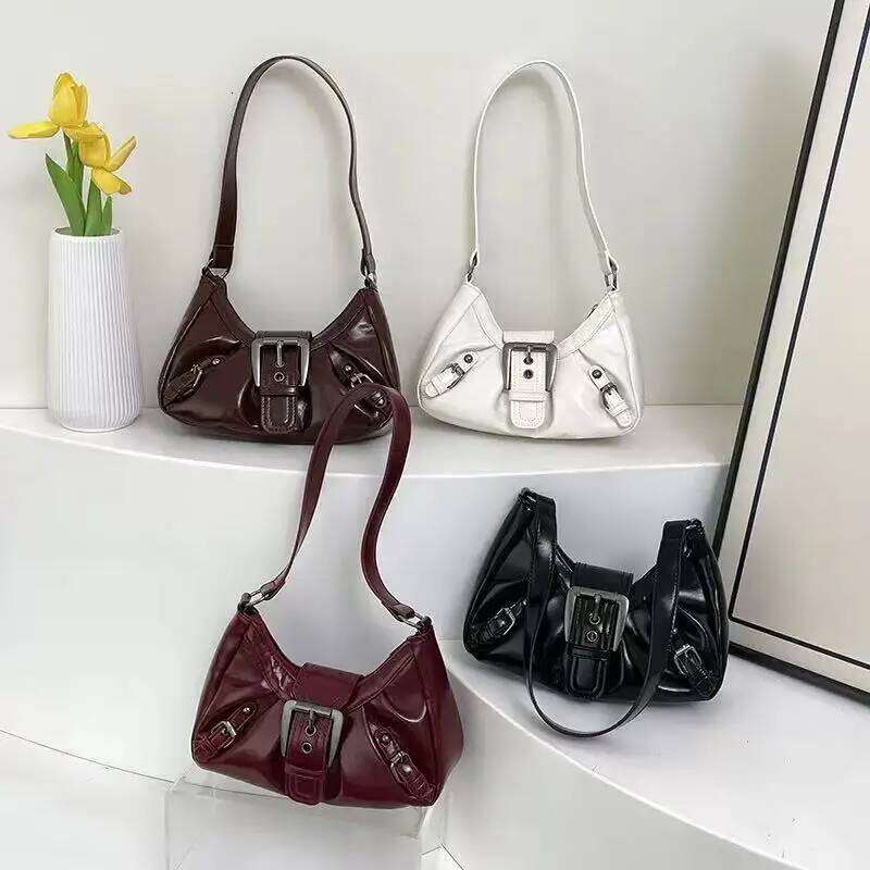 Y2K Retro Pleated Hobo Shoulder Women Hot Selling Maillard Style Underarm Bag Clutch Handbags for Travel Work Shopping Y260115