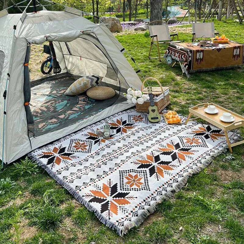 1Pc Durable Vintage Camping Blanket - Perfect For Outdoor Picnics, Tear Resistant Polyester Fiber, Machine Washable