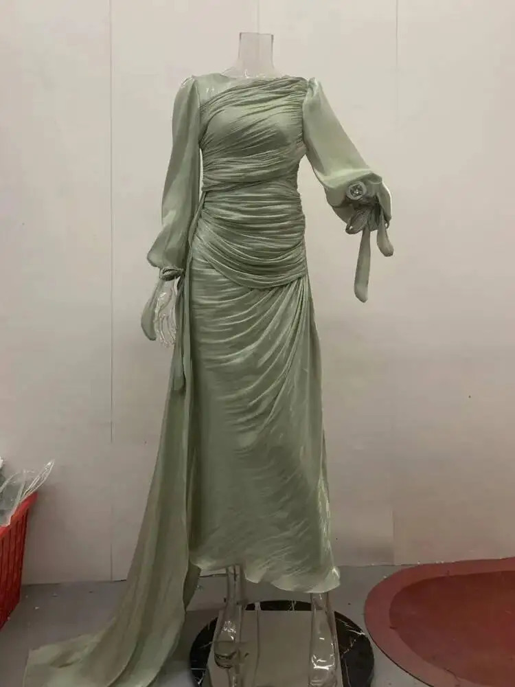 LGRQ 2026 Spring And Autumn Round Neck Pleated Fold Floor Length Party Dress Lantern Sleeves High Waist Vestido 260114