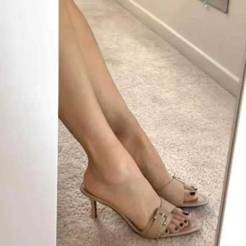 Fashion Round Toe Open Toe Metal Belt Buckle Stiletto Heel Temperament Cool Mopping Summer Womens Shoes 260112