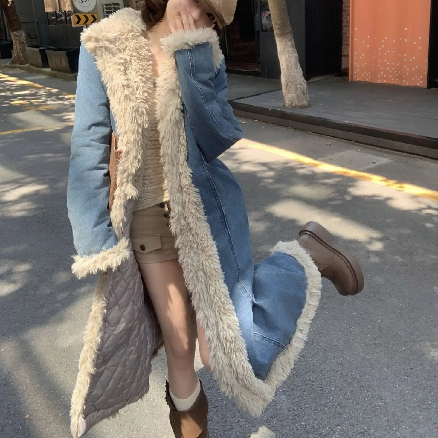 Women Faux Fur Edge Denim Jacket Winter Cotton Liner Jeans Trench Coat Cashmere Turn Down Collar Cowboy Windbreaker Cardigan 260114