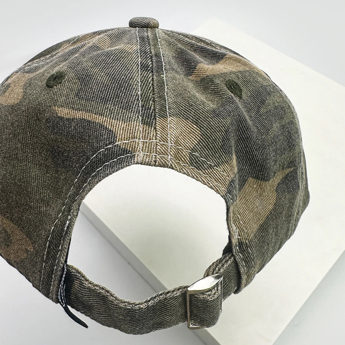 Unisex American Style CAMO Letter Embroidery Baseball Hats Breathable Hip Hop Sunshade ed Caps Versatile Fashion Niche 260113
