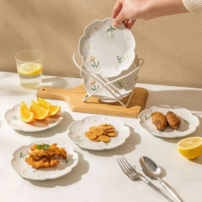 6Inch Flower Ceramic Dinner Kitchen Relief Frosted Plate For Pasta, Bread, Dessert Restaurant Tableware Dish