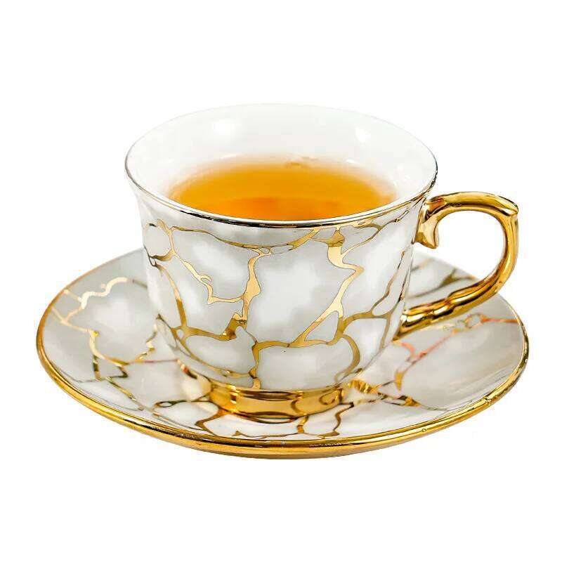 Nordic Light Luxury Ceramic Coffee Cups with Dish Vintage Office Mug Gold Edged Afternoon Tea Cup Set Household Drinkware