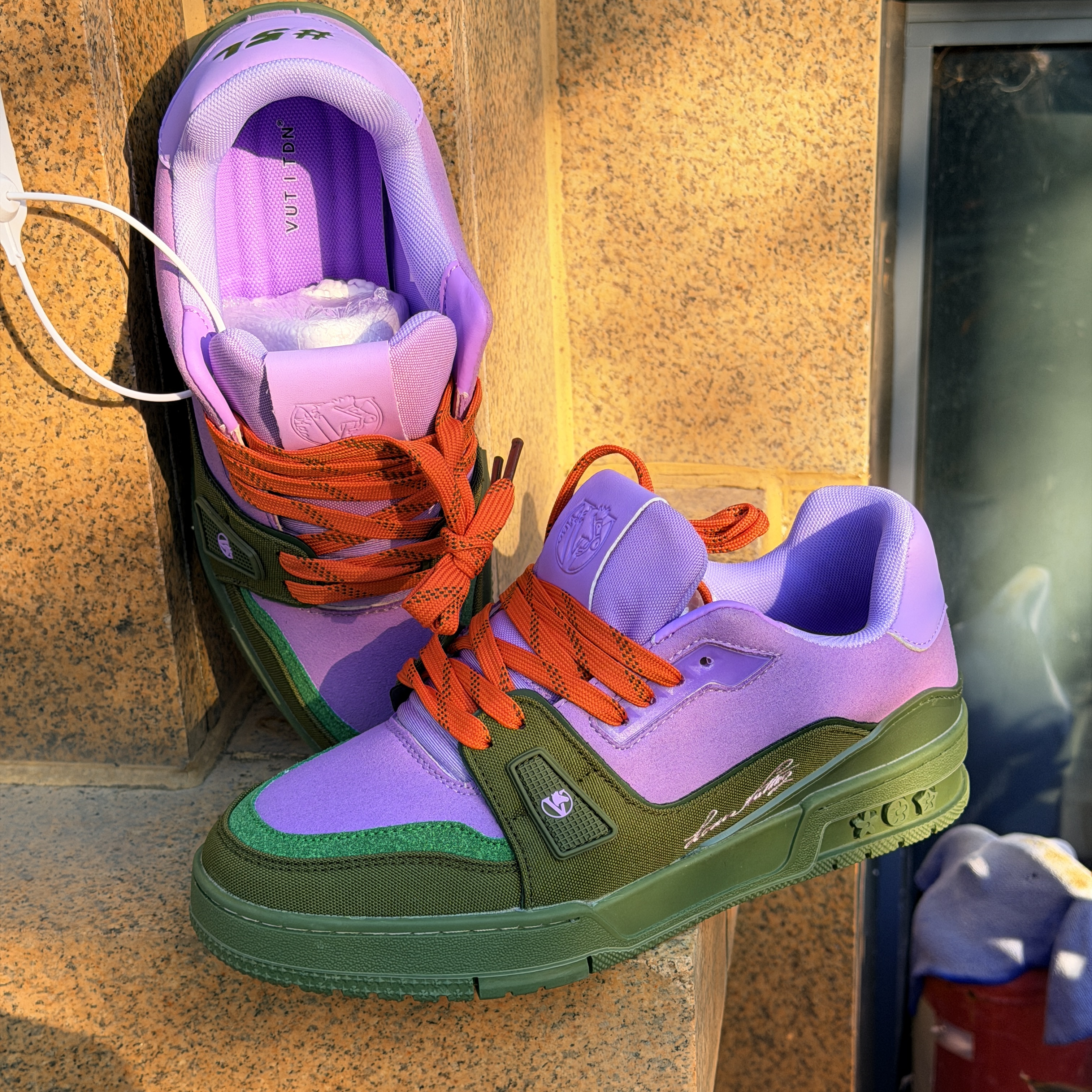 Free delivery Casual Shoes Fashionable summer breathable board shoes casual shoes anti slip flat shoes