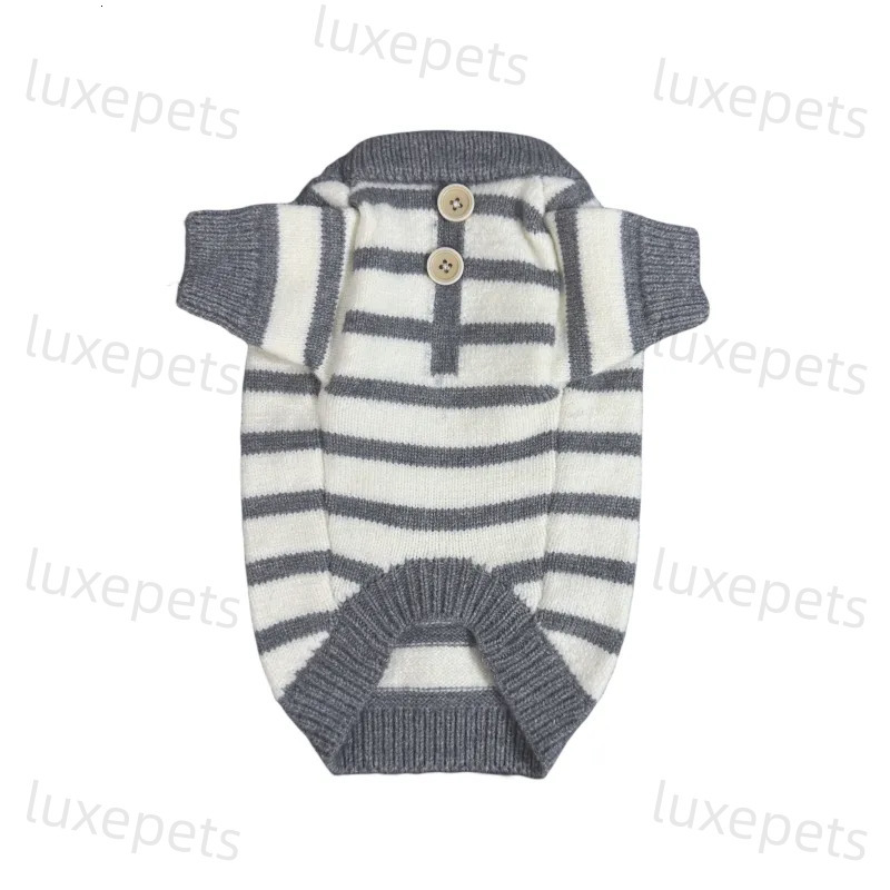 Designer Dogs Clothes Luxury Apparel Warm Soft Stripe Dog Sweater Winter Cats Sweaters Turtleneck Knitted Puppy Coats for Poodle French Bulldog aca54