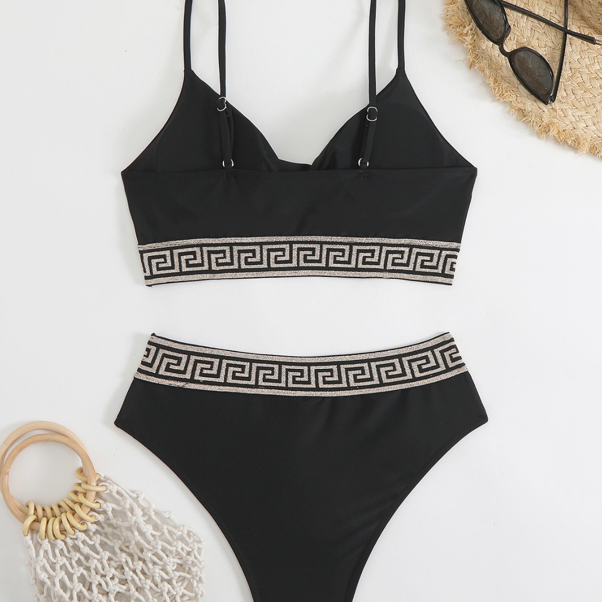 The 2026 New Shoulder Padded Bikini Designed By Luxury Brand Designers Is A Two-piece Swimsuit That Can Cover The Abdomen And Is Compatible With The E