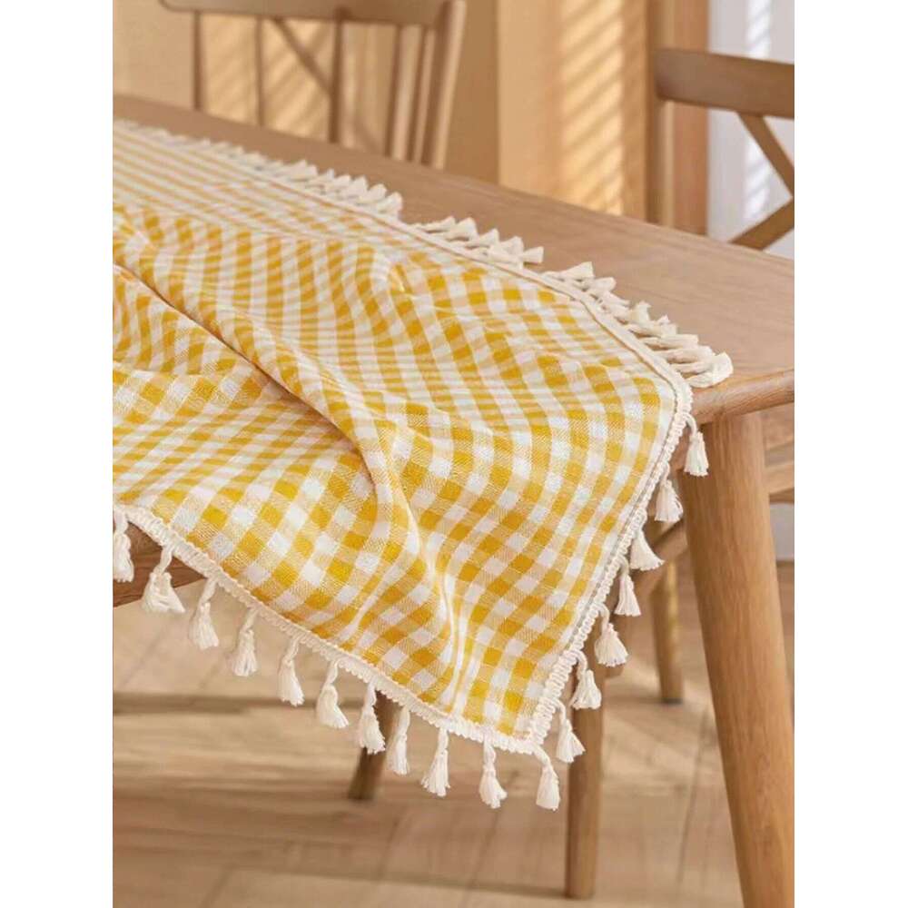 European Style Fresh Checkered Tablecloth For Kitchen, Wedding, And Holiday Dining Table Decoration