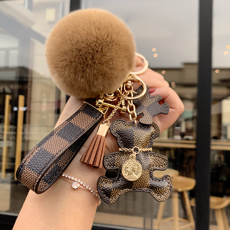 keychains Fashion 2026 Cute Cat and Bear Keychain Checkered PU Leather Fur Pom-pom Wrist Strap Tassel Coin Bag Car Decor