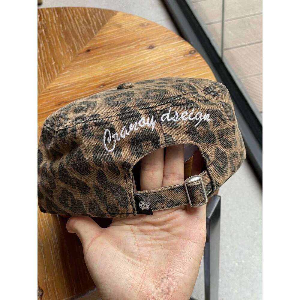 Vintage Embroidered Letter Top Women Street Hip Hop Duckbill Wide Flat Brim Baseball Cap for Men Y260115