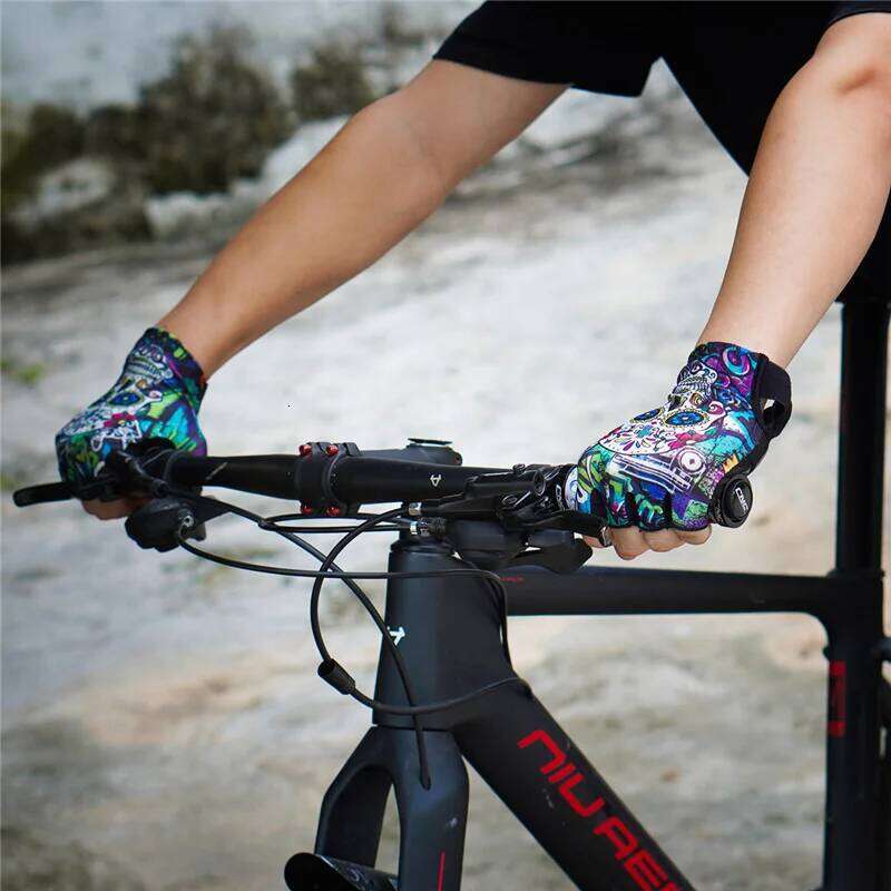 CNC Cycling Half Finger Bike Silicone Pads Bicycle Sports Gloves Gel Breathable Shock-Absorbing Y260115