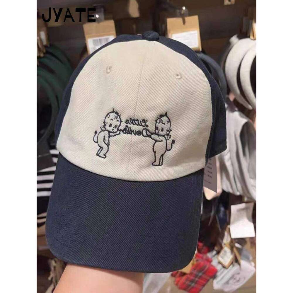 New Letter Embroidery Red Baseball Cap Women Casual Street Cartoon Sunscreen Hat Femme Vintage Preppy Style Snapback Hats Y2K Y260115