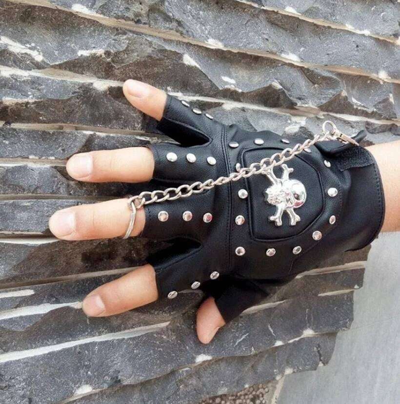 Punk Gothic Leather Pair Fingerless Biker Sports Mountain Gloves With Cranium Studded For Men Y260115