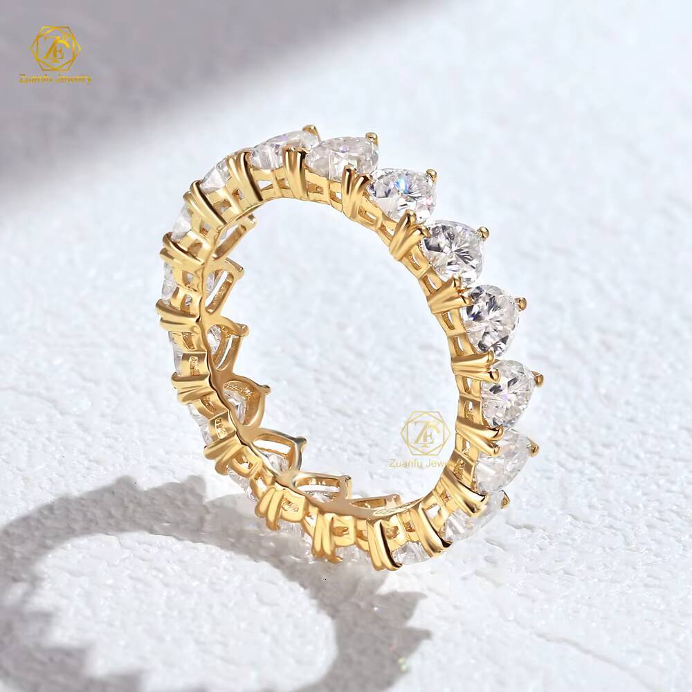 High-end Romantic 18K Solid Gold Heart-Shaped Moissanite Eternity Diamond Ring Trendy Finger Ring for Weddings Engagements