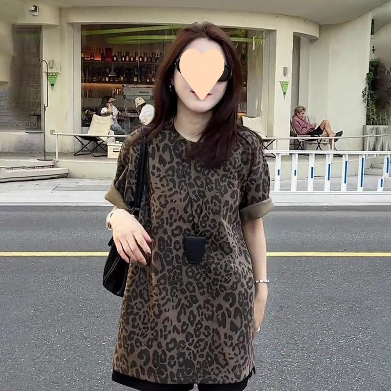 2025 Summer Womens Tops Youthful and Stylish Loose Round Neck Leopard Print Short Sleeve Shirt for Women 210406