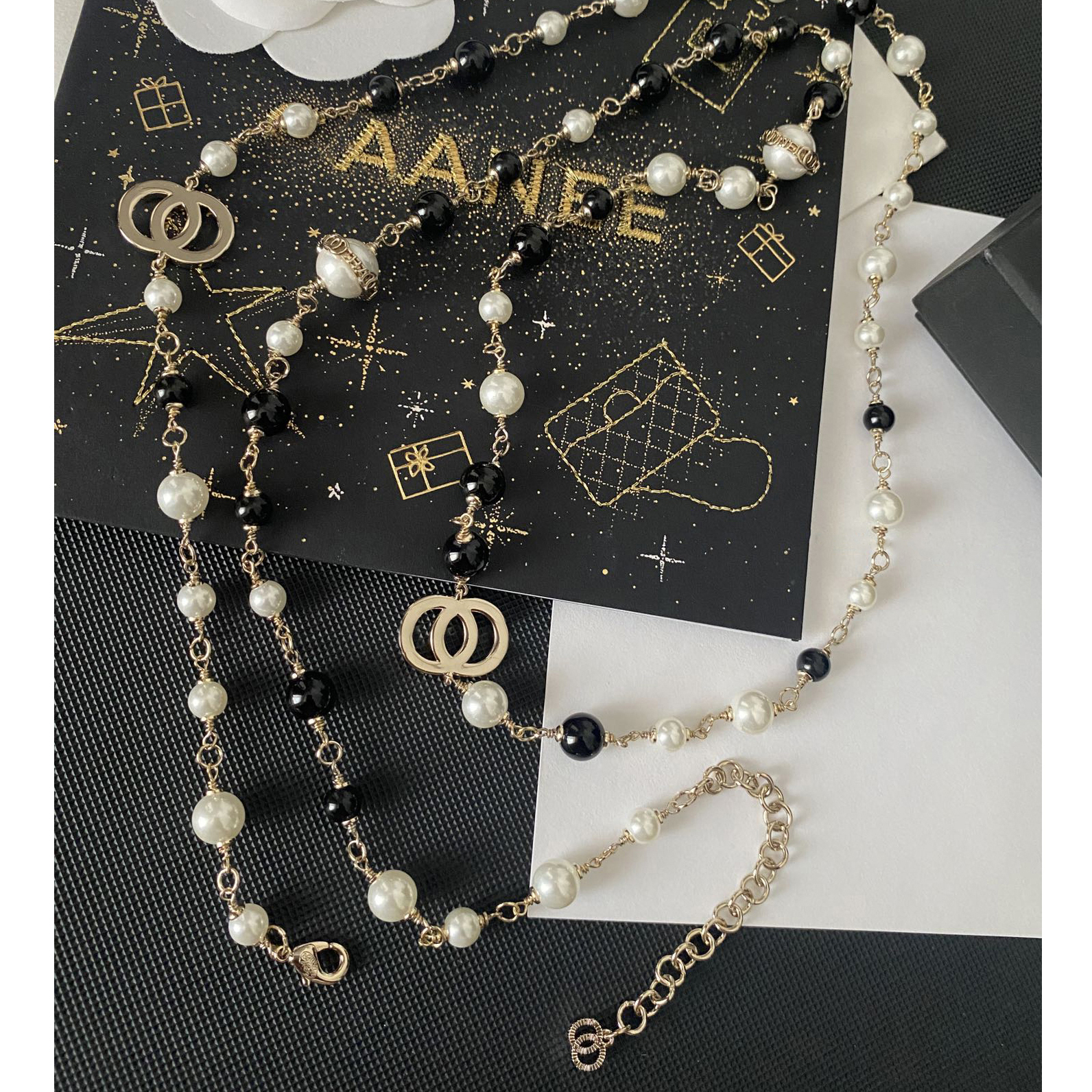 High quality Necklaces designer necklaces luxury jewelry Choker Pearl Chains women copper material diamonds letter charm necklace gift new styles good nice