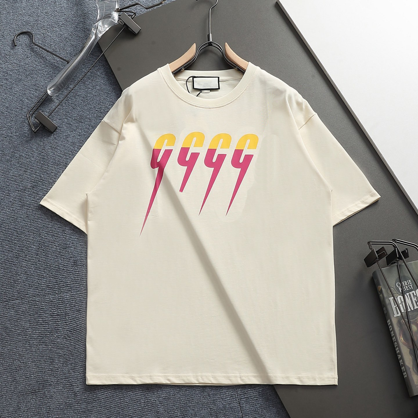 26ss Best seller Mens Designer T Shirt Streetwear Tee Letter Print Fashion Mens Womens Shirts Street Tops Cotton Clothes Men tshirt Casual t-shirt European size