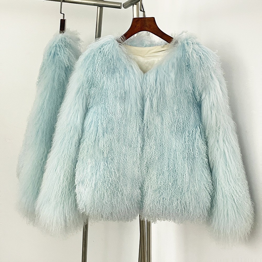 RR2826 Short Cropped wool fur coat Coats For Women V Collar Faux Fur Winter Jackets Ladies Warm Long Sleeve Fake Fur Coats 250825