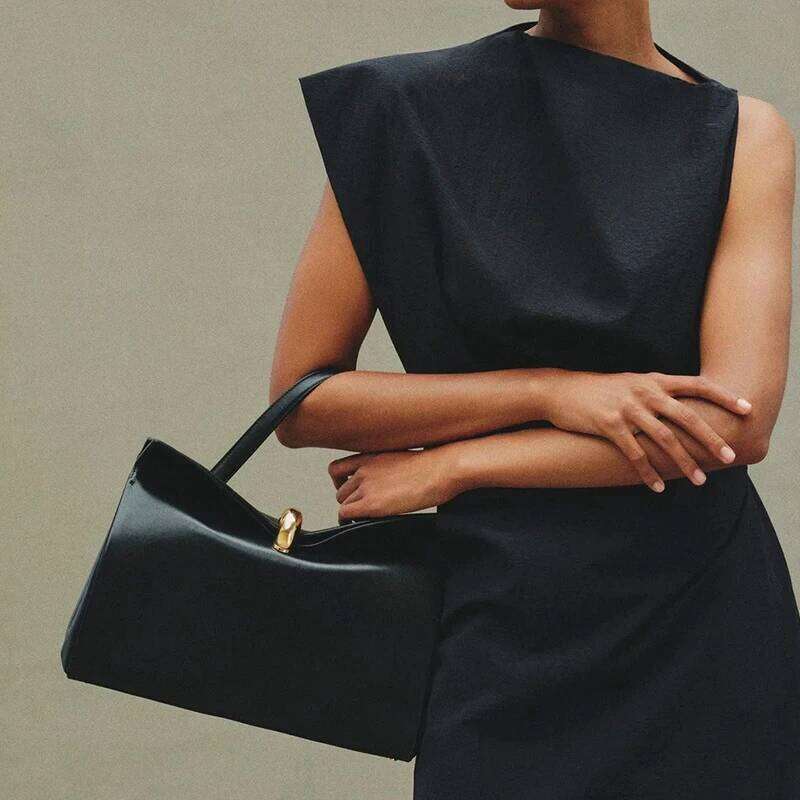 New Luxury Designer Chic Women's Small Folded Bag, Fashionable Underarm Shoulder Handbag For Ladies Elegant