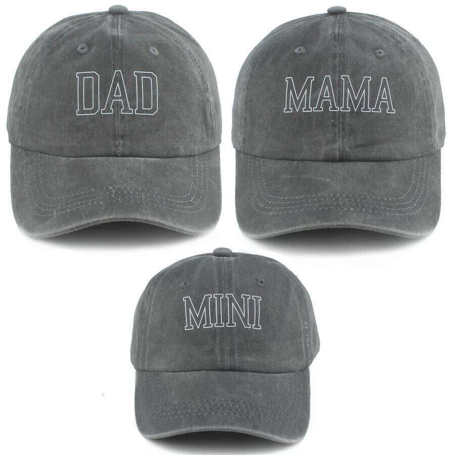 New DAD MAMA MINI Baseball Cap Sun Protection Parent Kids Adjustable Travel Beach Caps Baby Washed Denim Cotton Hat 3PCS/SET Y260115
