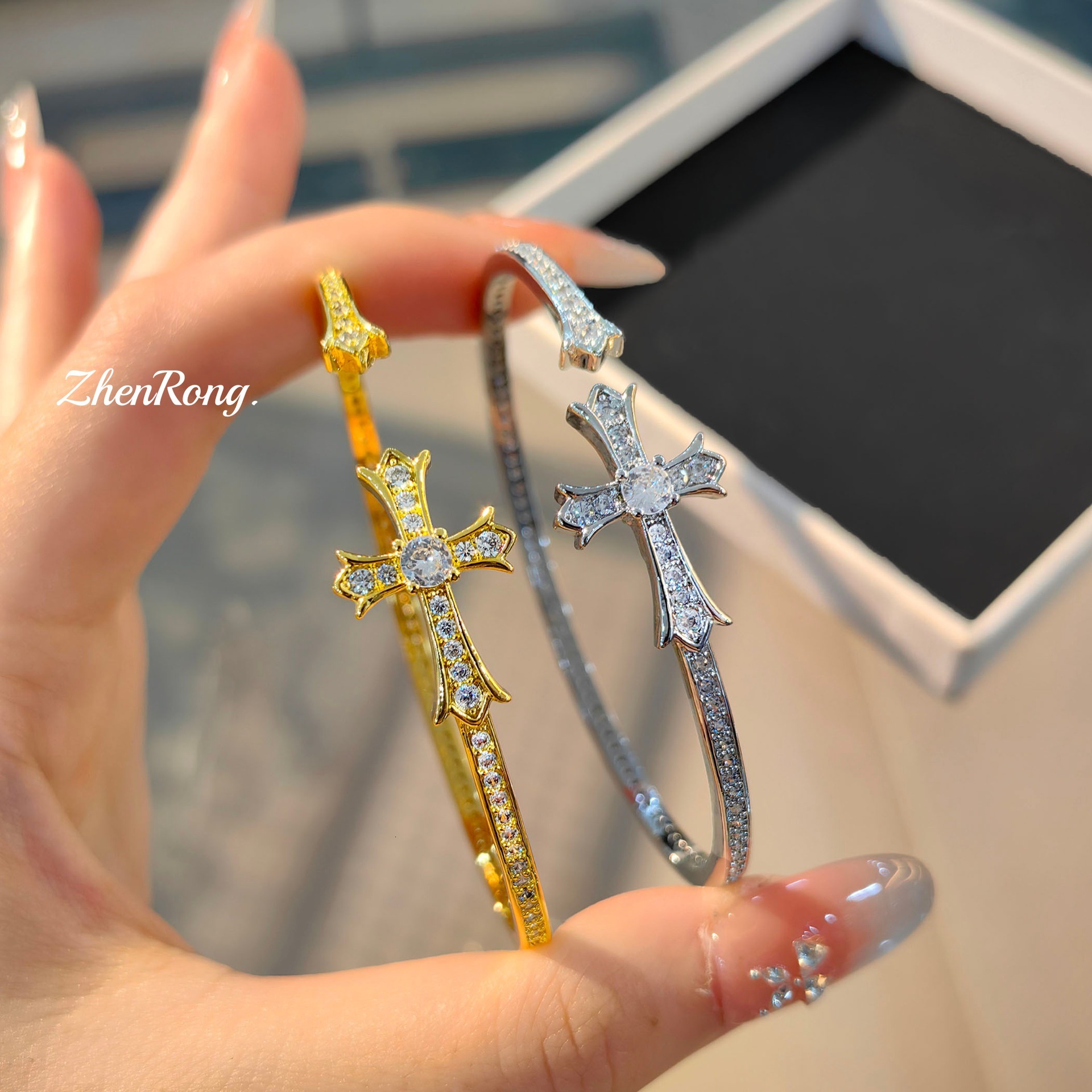 Luxury Brand Designer Jewelry Vintage Cross Bracelet With Diamonds, Retro Elegant Light Luxury Versatile Open Ring For Women