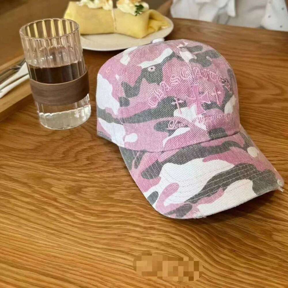 American Retro Old Cross Embroidery Camouflage Women Versatile Face Small New Casual Soft Top Sun Baseball Cap Men Y260115