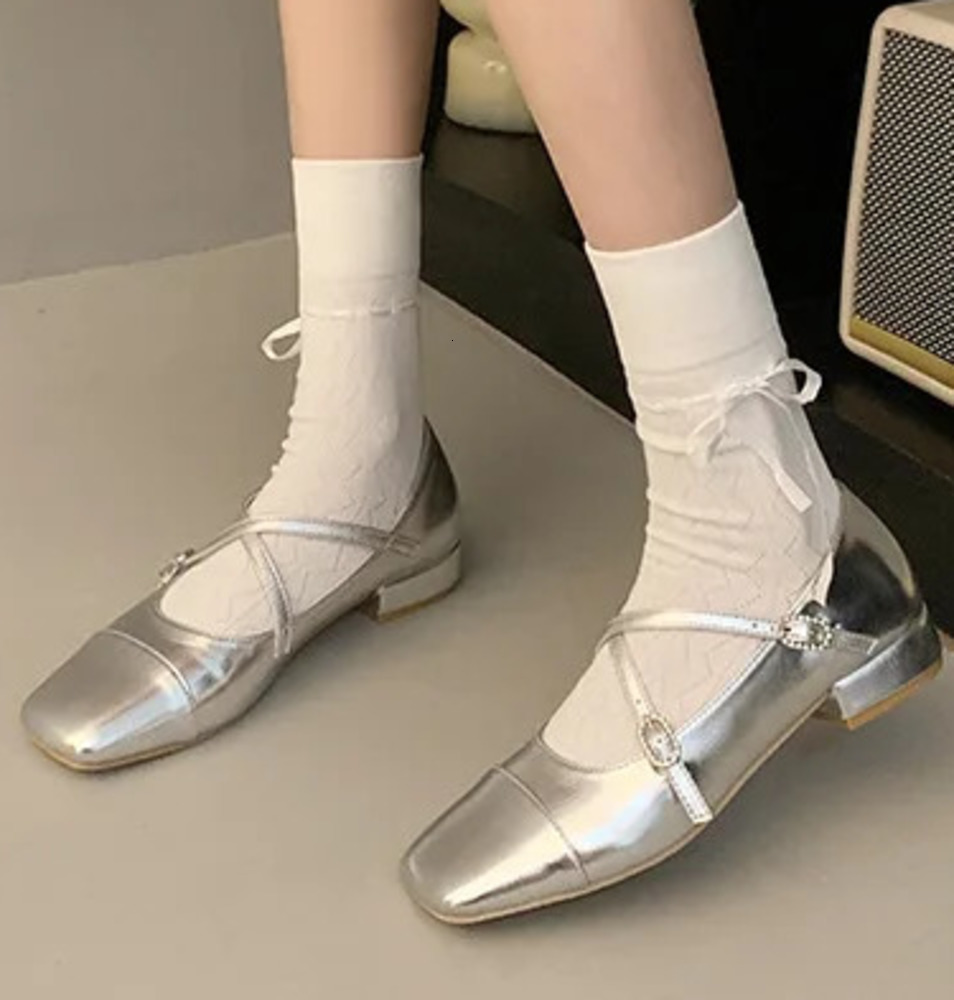 Medium Heeled Mary Jane Single Shoes 2024 Women Shoes Retro Thick Heeled Ballet Shoes Cross Buckle Shallow Soft Sole Shoes 240607