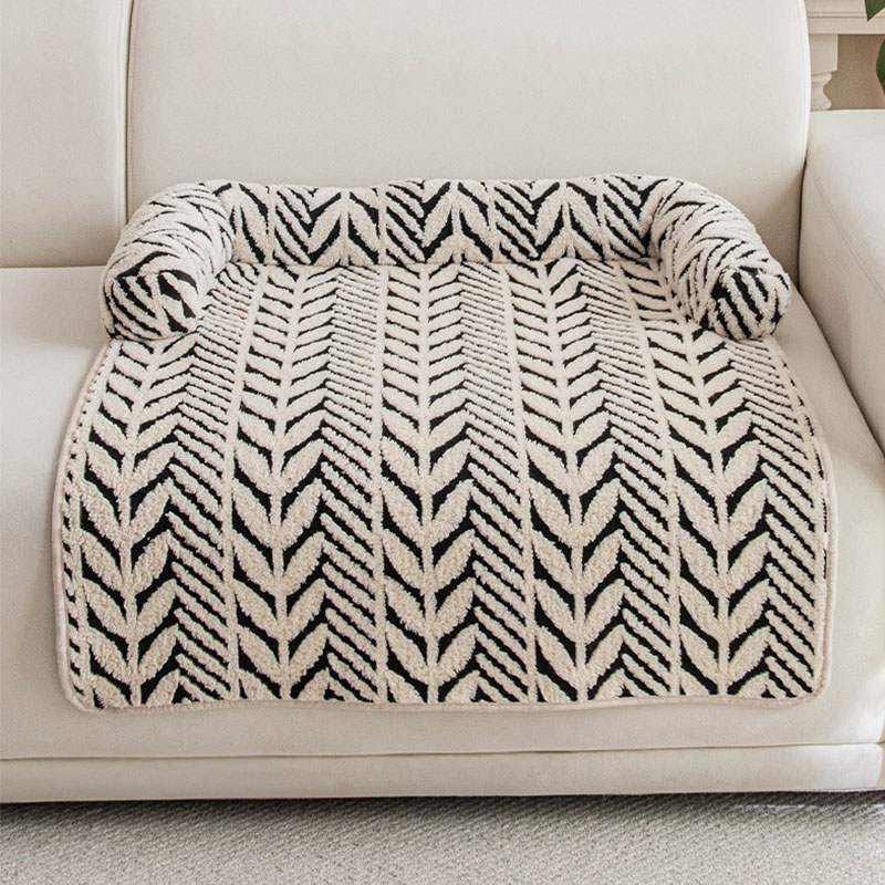 High-Quality Plush Pet Mat for Cats & Dogs - Thick Anti-Slip Sofa Bed with Even Dense Softness
