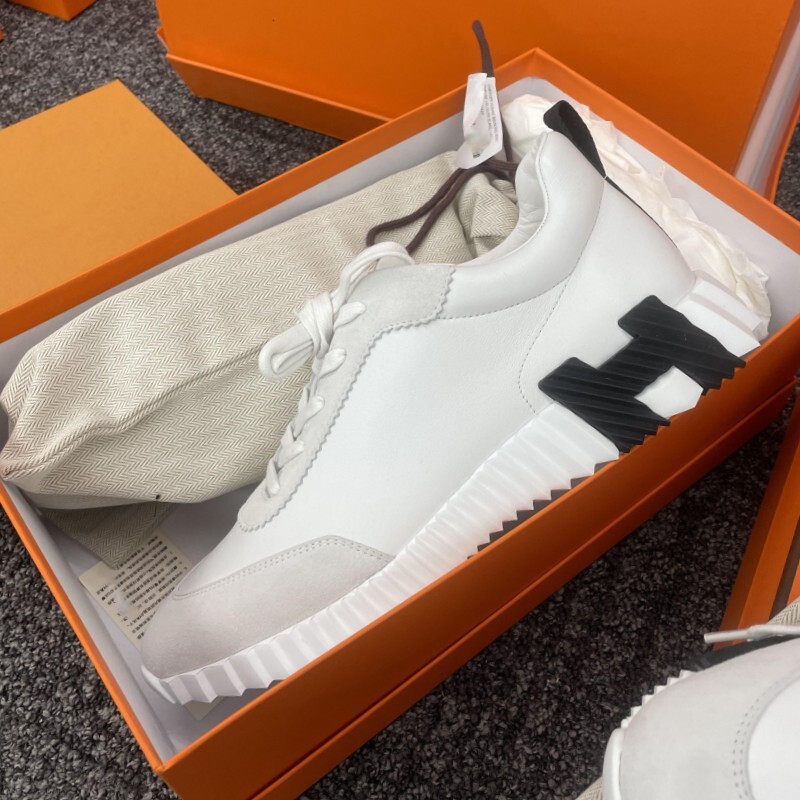 designer shoes New Casual Sports Shoes for Women 2026 Summer New Thick-Soled Breathable Genuine Leather Couple Shoes Panda White Shoes