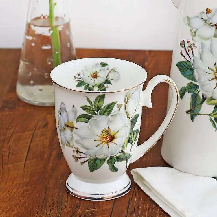 Porcelain Coffee Mugs Tableware Floral Painting Drinkware Tea Cups Bone China Craft 300ML Capacity for Home Office Outdoor Dining Heat Resistant Desig