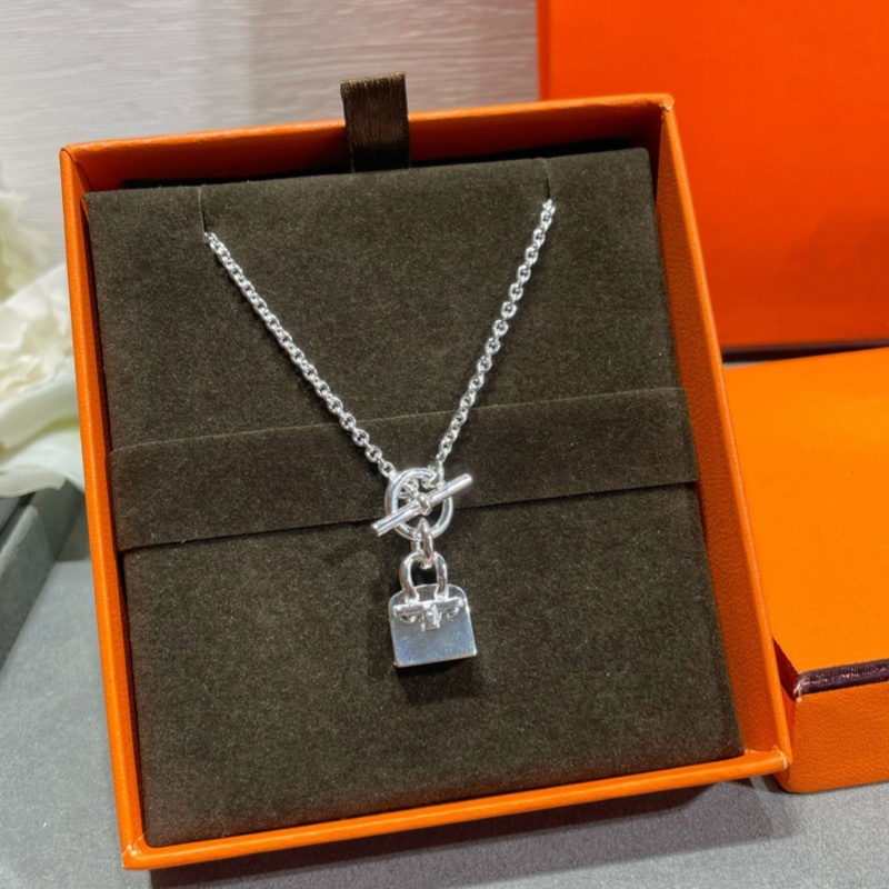 Top Necklaces Women… - image