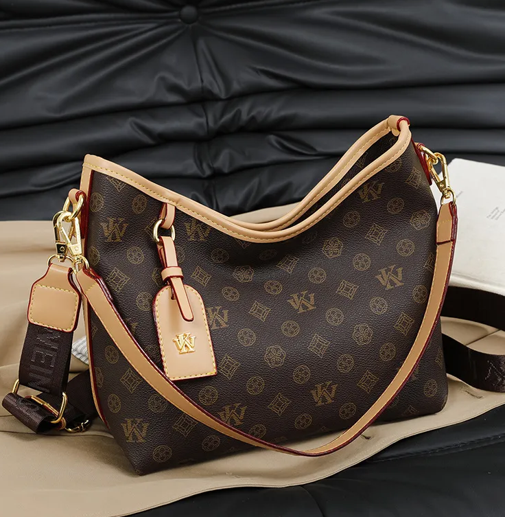WKwk Luxury Brandr Fashion Women's Fashionable Printed Handbag Versatile And Elegant Single-Shoulder Crossbody For Middle Tote Bag Designer Bags