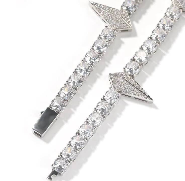Hip Hop Tennis Necklace Wolf Tooth Soild 925 Silver Chain Jewelry 4mm VVS Moissanite Diamond Tennis Necklace