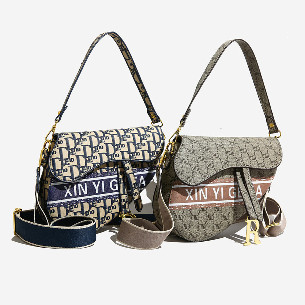 designer bag Single Shoulder Underarm Saddle Women's Retro Print Light Luxury Wide Strap Crossbody Bag