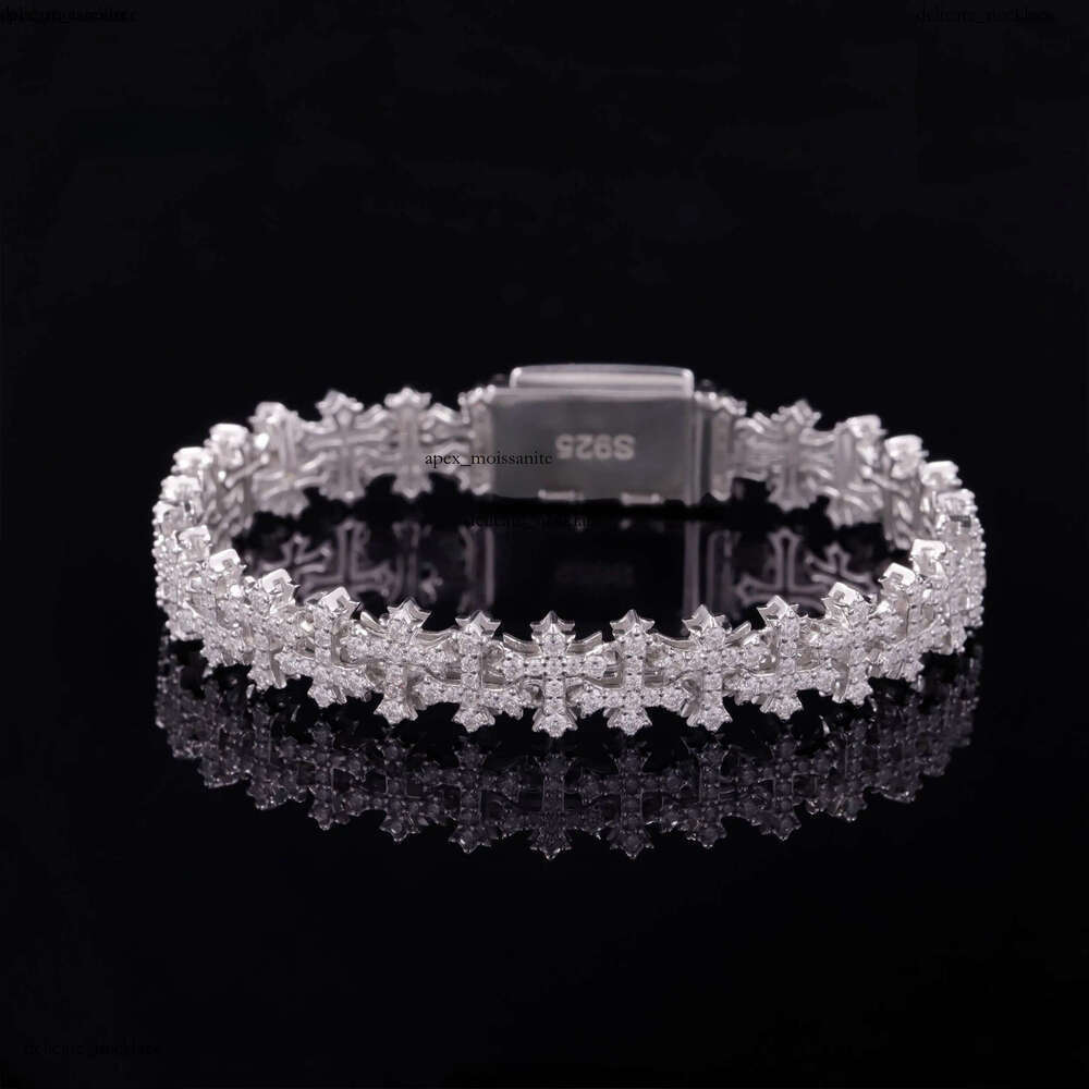 New Design 925 Sterling Silver 18K Gold Plated Link Bracelets Iced Out Vvs Moissanite Full Diamond Cross Chain Bracelet
