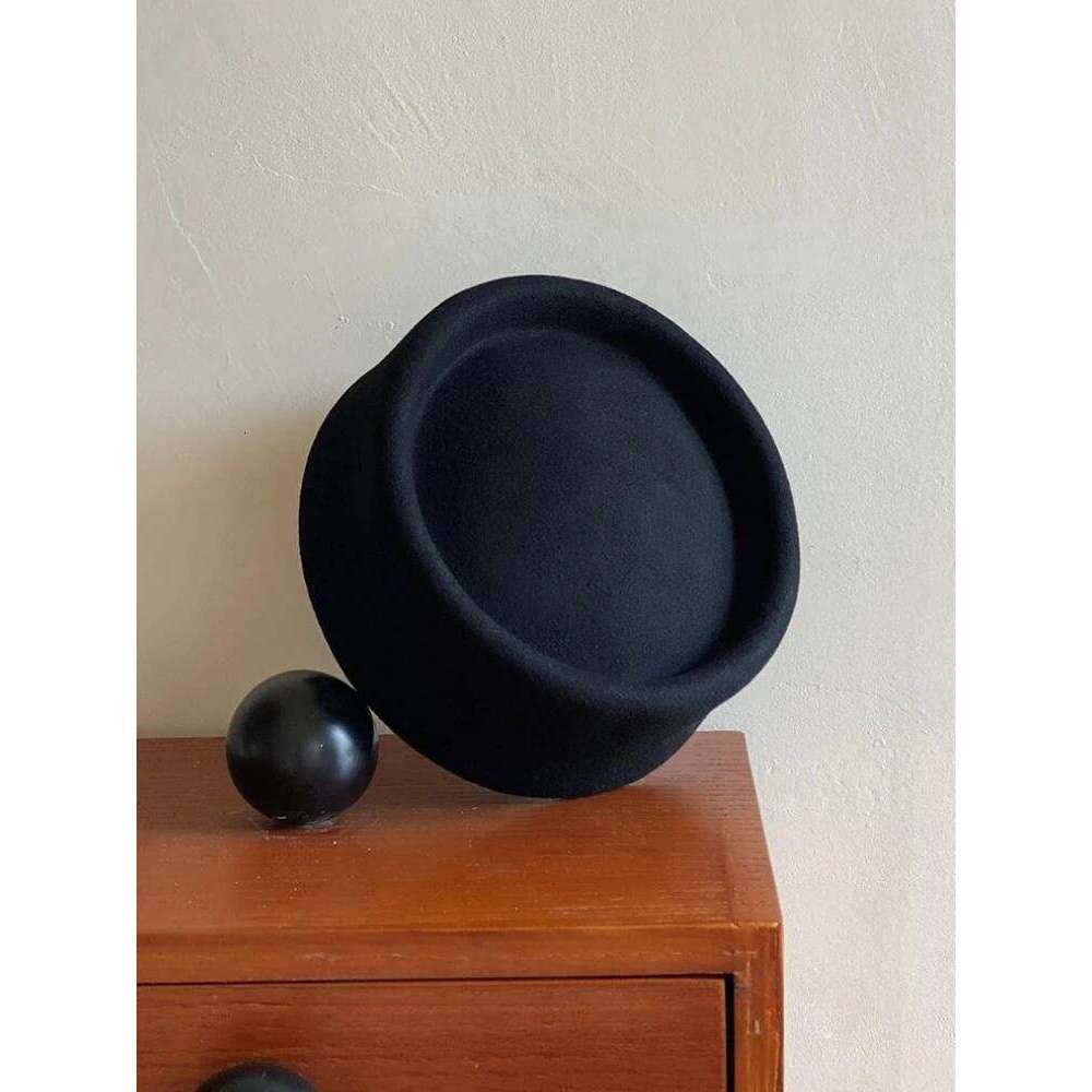 USPOP Wool Pillbox Hat Women Vintage Elegant No-Brim Felt Dome Cap Winter Warm Minimalist Retro Style Berets 26Y0116