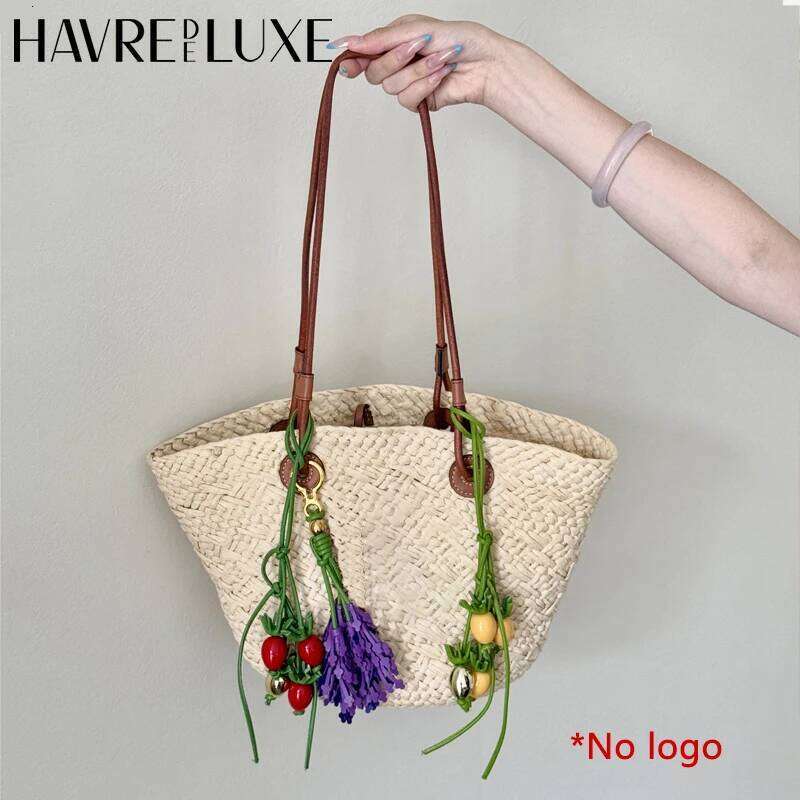 Valentine's Day Lavender tulip tomato strawberry pea pods leather charm fashion high-end keychain exquisite workmanship bag accessor 26W0116