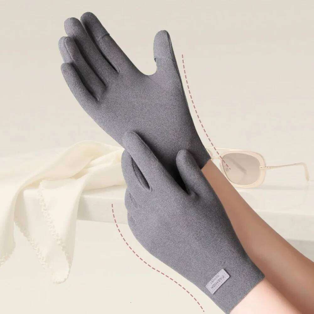 Touch Screen Winter Cold Proof Windproof Thick Cycling Wear-resistant Soft Warm Outdoor Gloves Sports Y260115