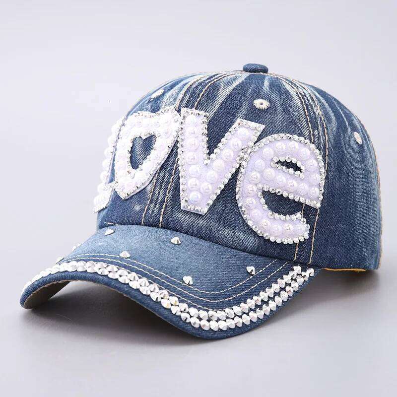 Butterfly Heart Rhinestone Baseball Snapback Female Man Visors Sun Sunscreen Sport Cap Fashion Unique Beach Hat Y260115