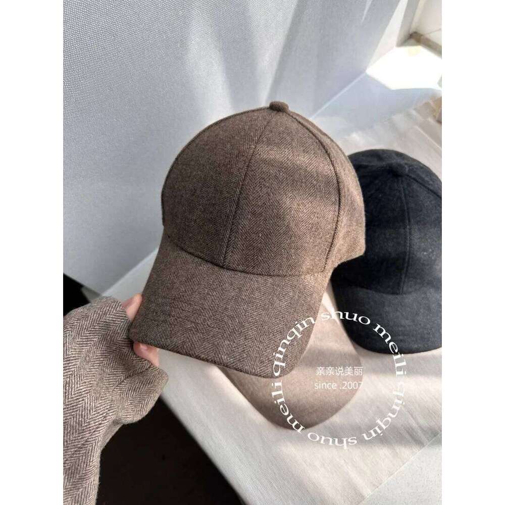 Herringbone Wool Cap, Structured Hard Top Baseball Hat for Men Women, Classic British Ivy Newsboy Winter Peaked Cap Y260115