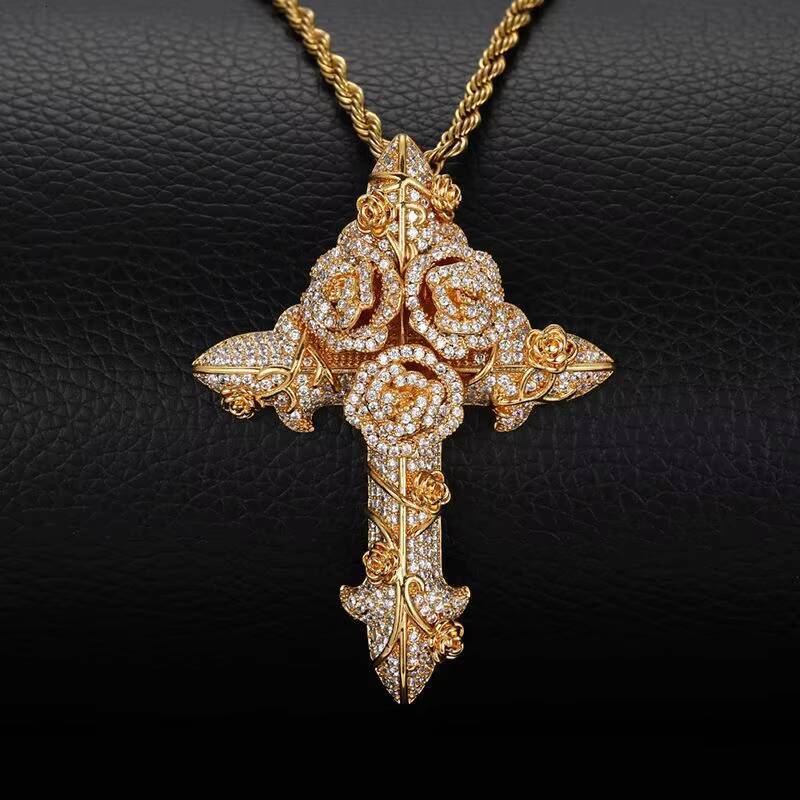 Hot Selling Vintage 18K Pvd Gold Plated Rose Cross 925 Silver Necklace Pendant Faddish Moissanite Charming Necklace