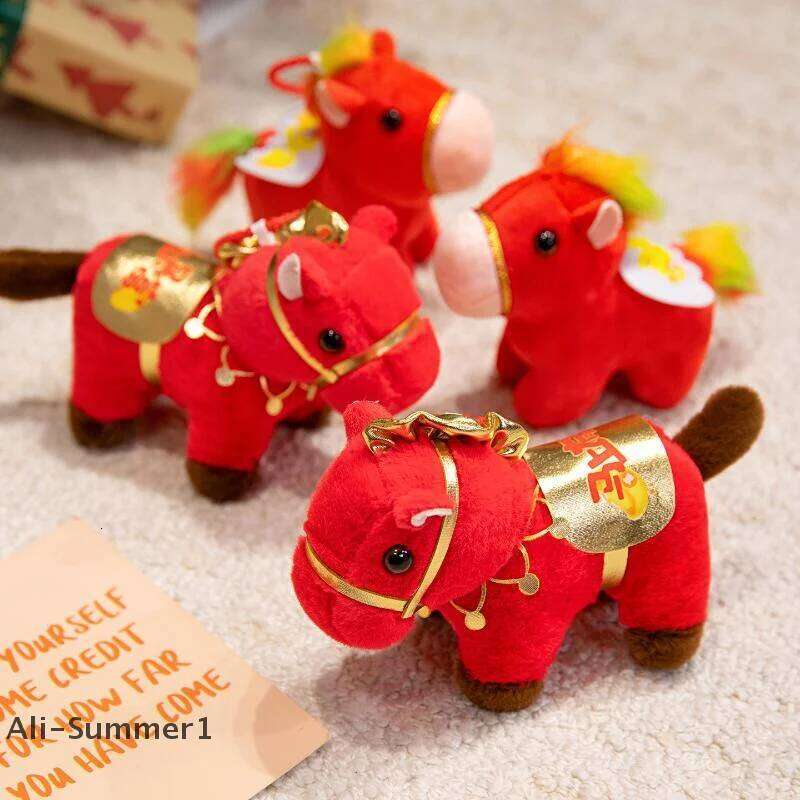 E1Pcs Blessing Message Doll Keychain Red Horse Plush Stuffed Toys Bag Pendant New Year Gift For Friends 26Y0116